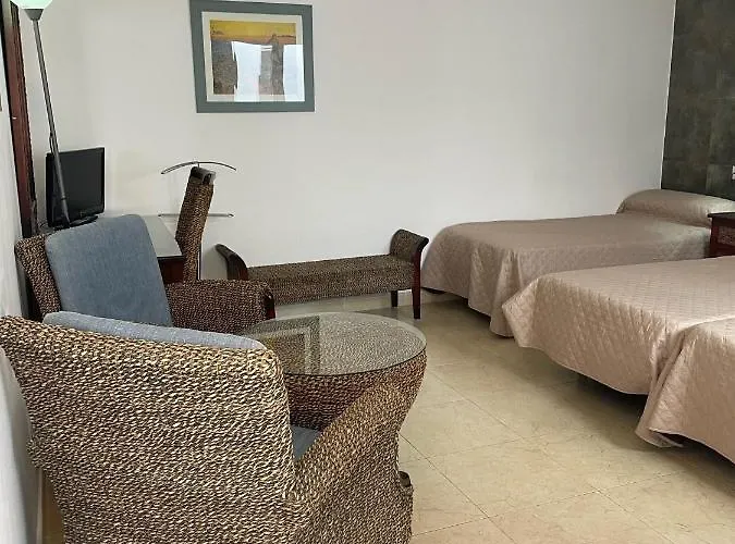 La Albarizuela Hotel