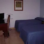 מלון La Albarizuela חרז